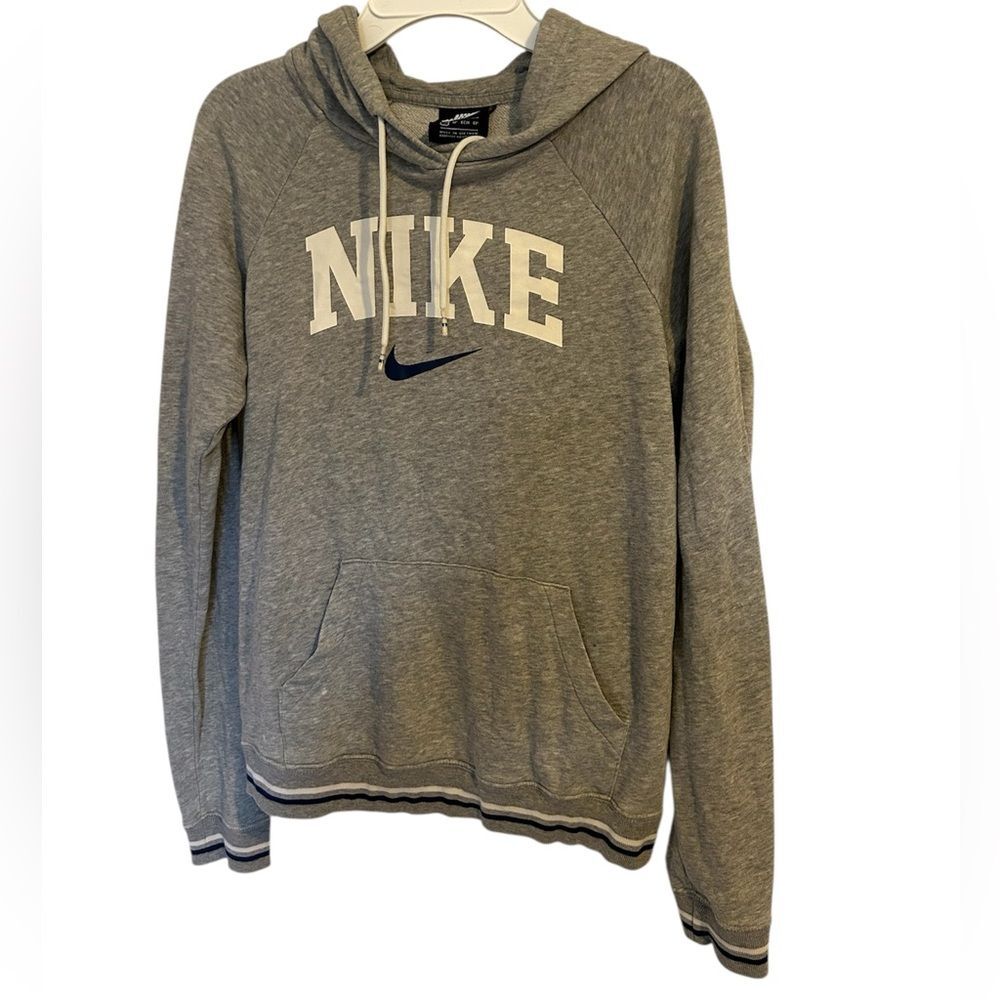 Nike Sportswear Varsity Pullover Hoodie Grey Kangaroo Pocket BV3983-063 Size XS